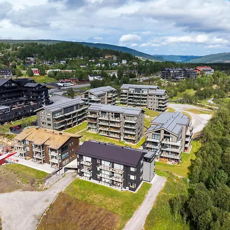 Spacious And Modern In The Heart Of Geilo, Perfect Year Round!